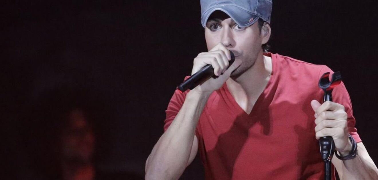 Enrique Iglesias se divierte en grande con sus mellizos