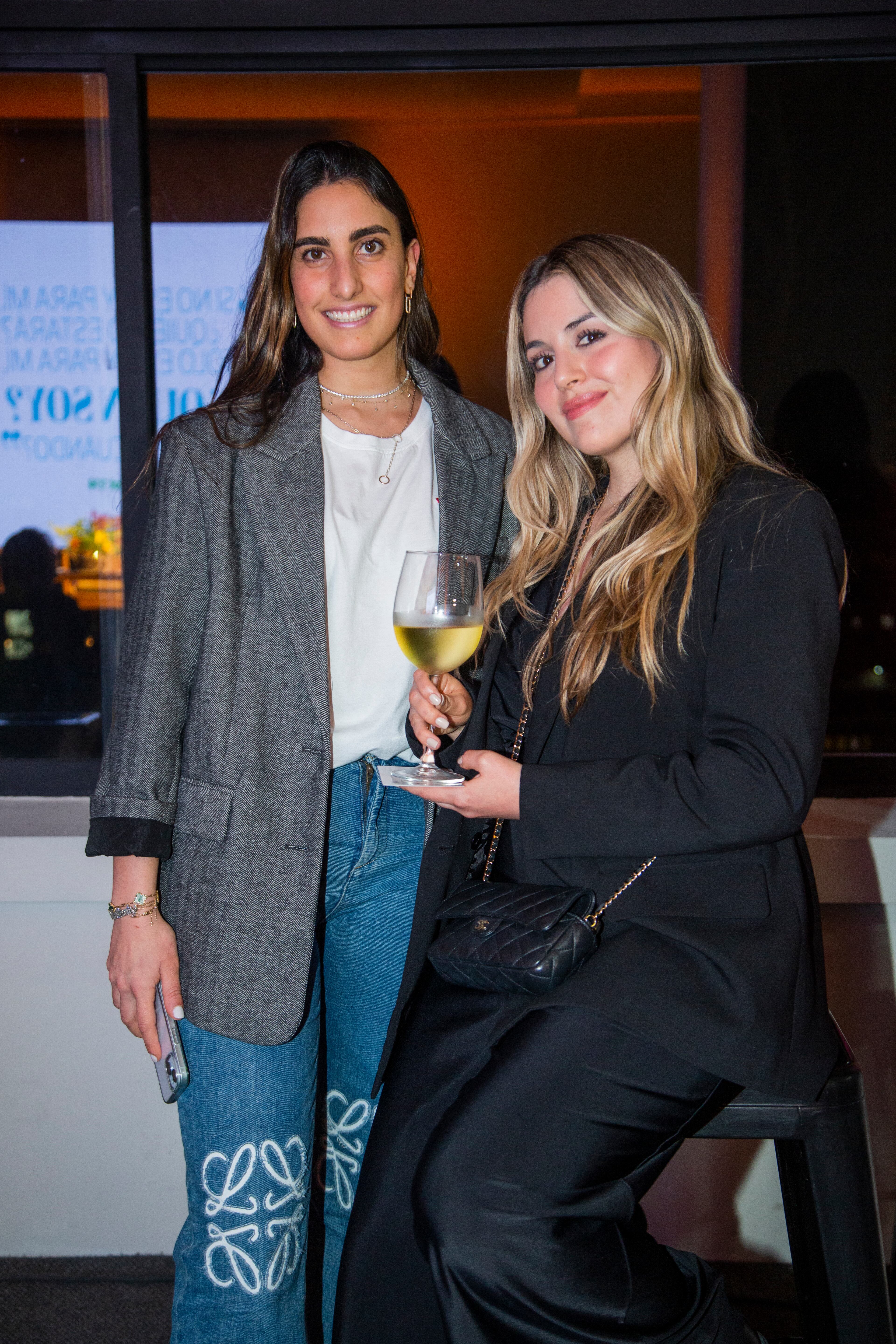 Nathaly Saba y Melissa Amarillas. (Foto: Héptor Arjona)