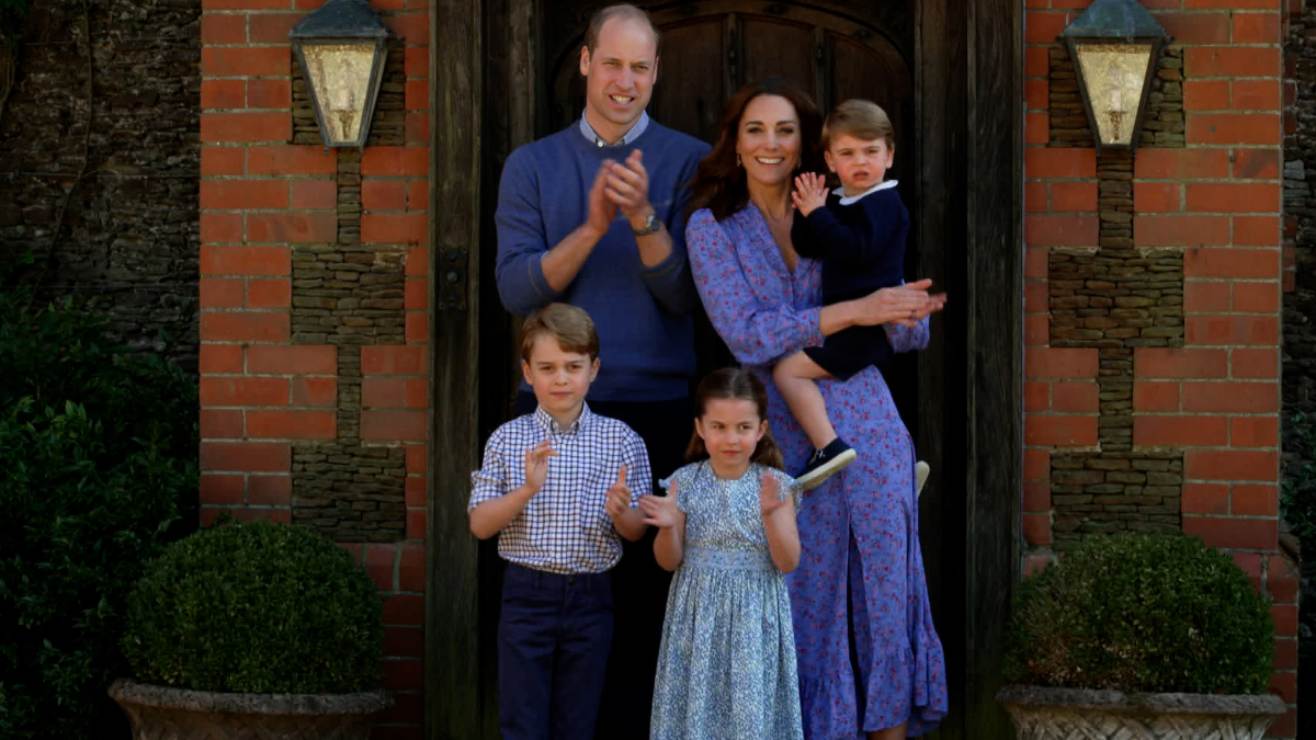 Las voces de los príncipes George, Charlotte y Louis derriten las redes