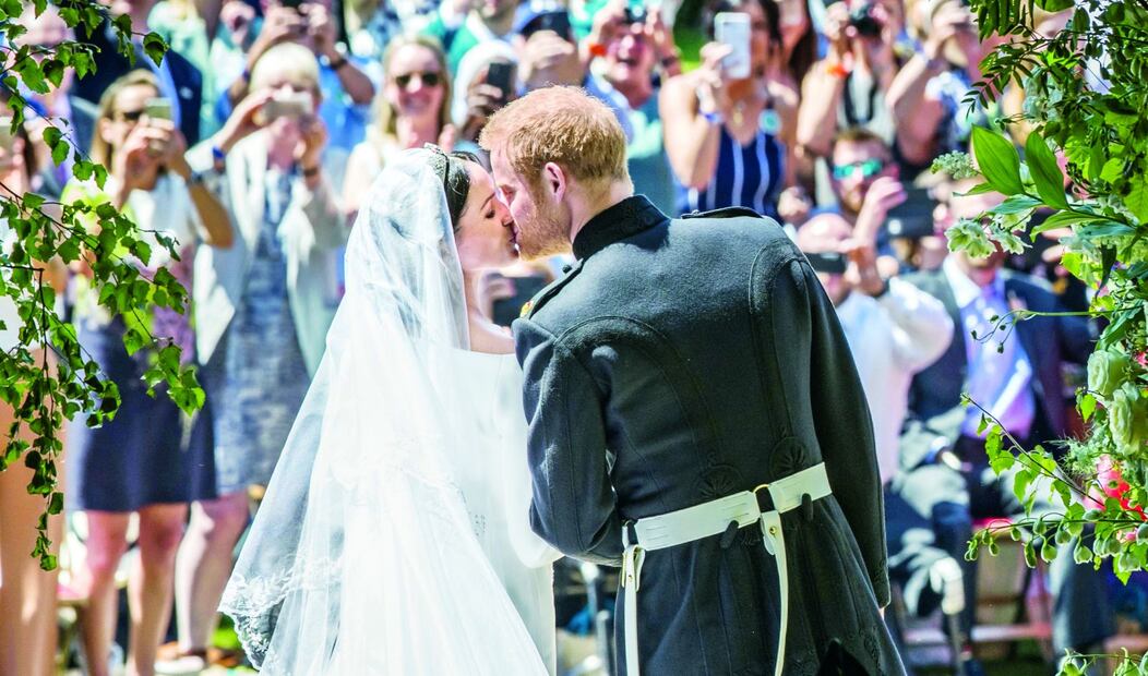 Meghan Markle y el príncipe Harry, un nacimiento real diferente 