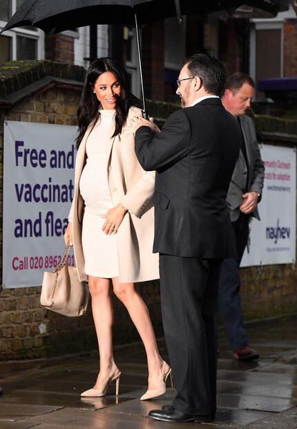El mini vestido low cost de Meghan Markle con el que presumió su baby bump 