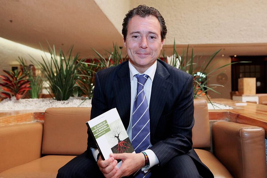 El periodista Alberto Peláez se despide de Televisa tras 37 años de trabajo