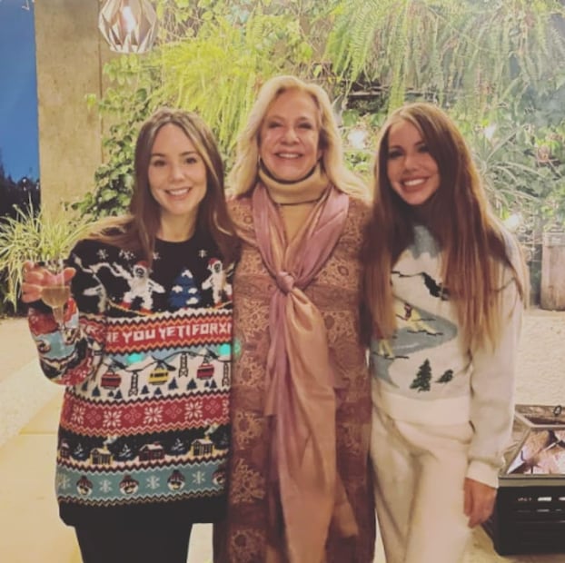 Ernestina Sodi con sus hijas Camila y Marina / Foto: Archivo