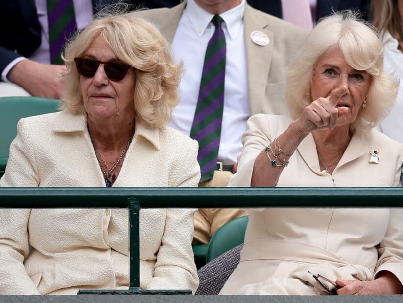 Annabel Elliot y la reina Camila en Wimbledon 2024 / Foto: EFE