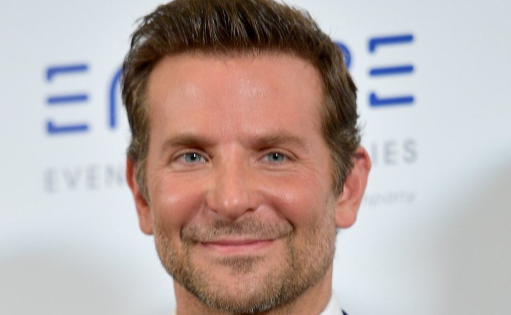 Bradley Cooper se enamora de Huma Abedin, ex asesora de Hillary Clinton