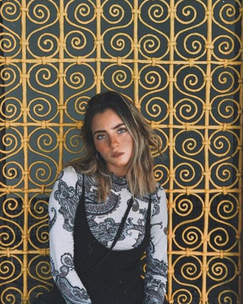 Camila, hija de 'El Negro' Araiza, debuta en televisión 