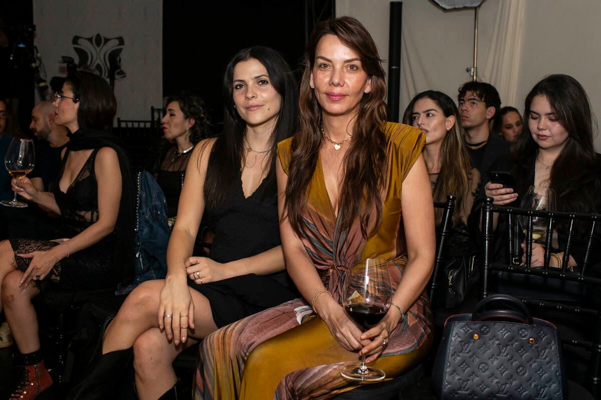 Isabela Noguera y  Natalia Echavarría.  (Foto: Esteban Torreblanca)