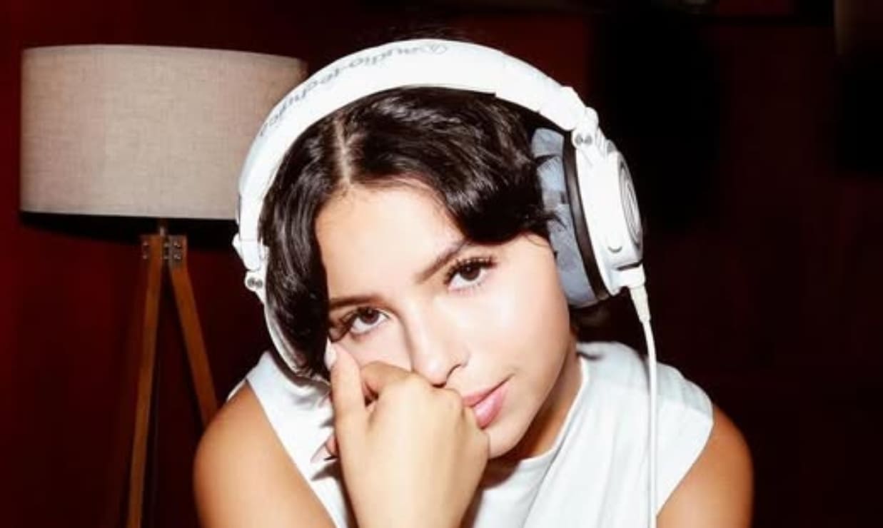 Ángela Aguilar se sincera sobre el cantante con el que le hubiera gustado casarse