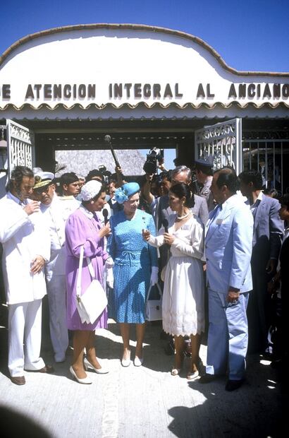 Estas son las imágenes de la visita de la reina Isabel ll a México