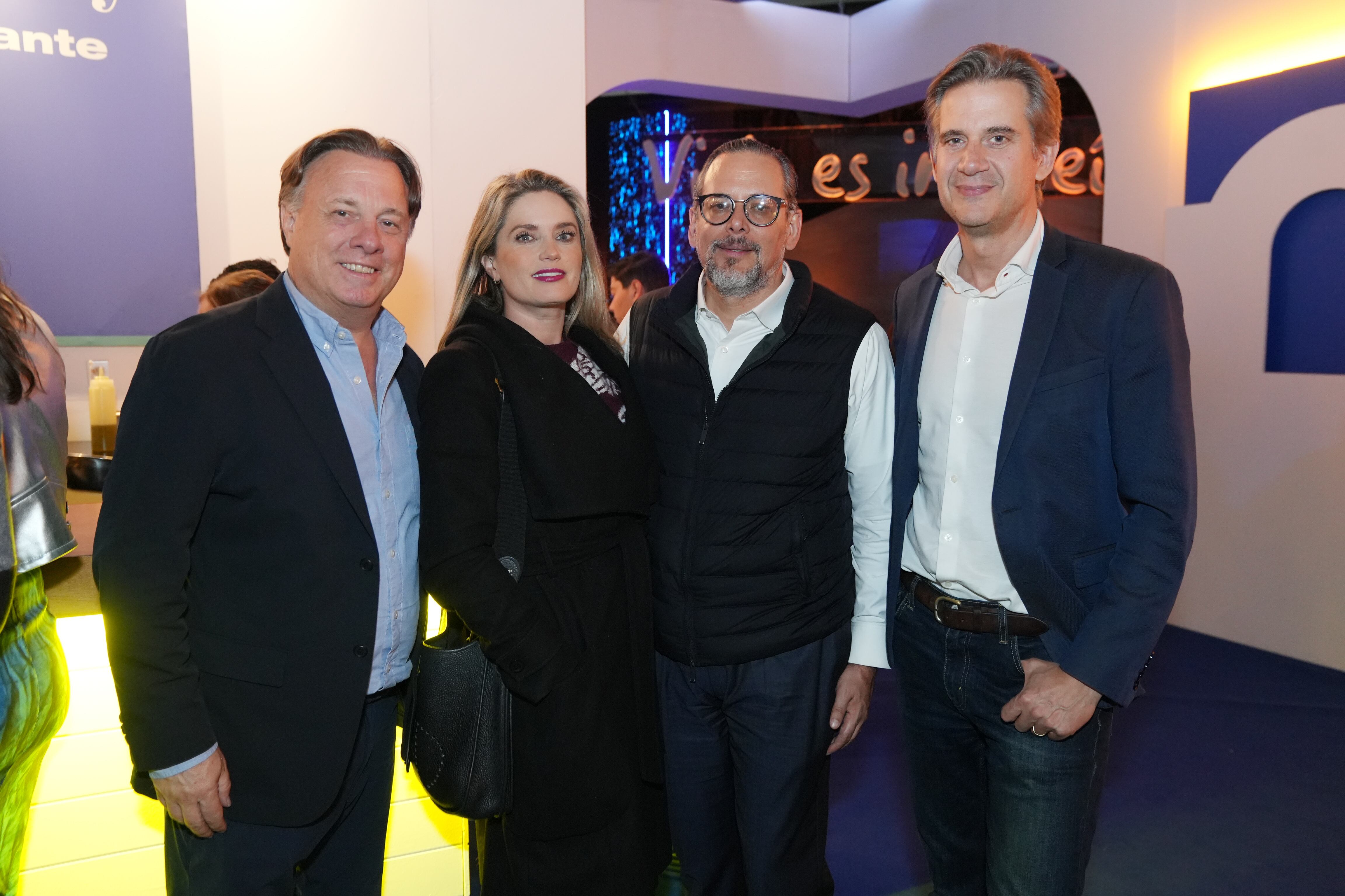 Felipe Williamson, Azul Etcheverry, José Adolfo Murat y Dennis Stevens. (Foto: Héptor Arjona)