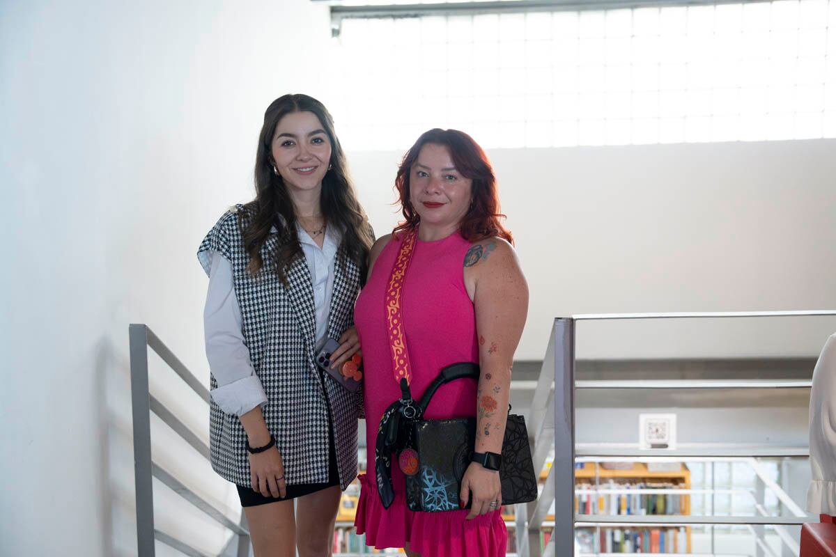 Natalia Guzmán y Abril Perezyera. (Foto: Héptor Arjona)
