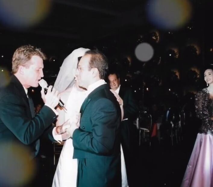 Revelan fotos inéditas de la boda del heredero de Carlos Slim