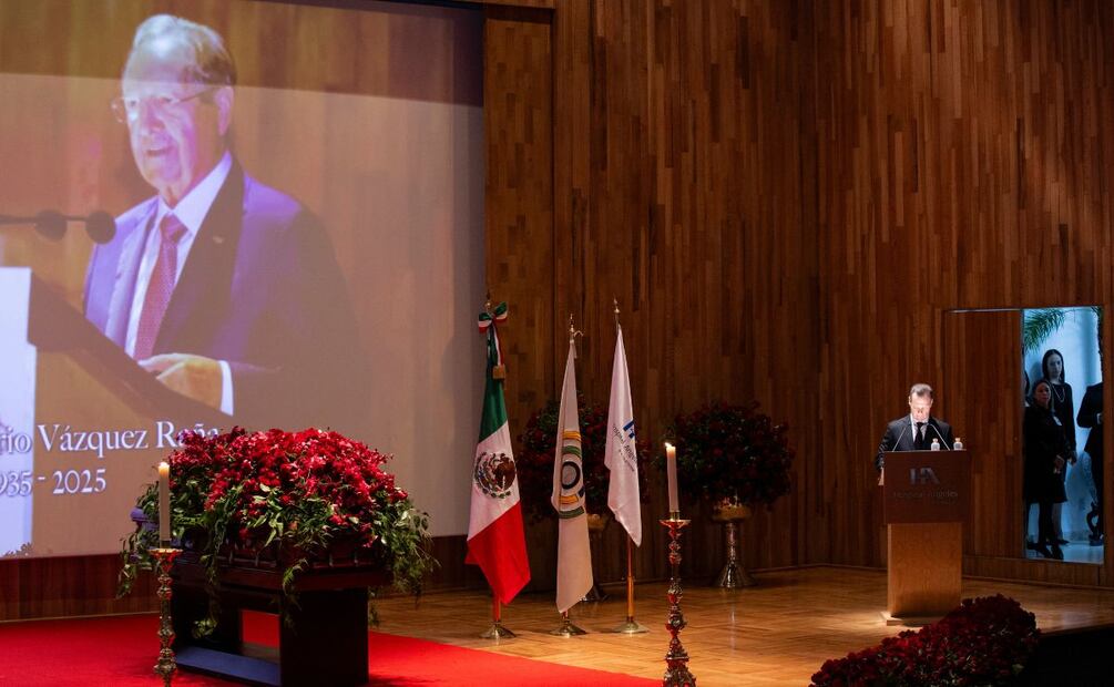Homenaje a Olegario Vázquez Raña / Foto: Esteban Torreblanca