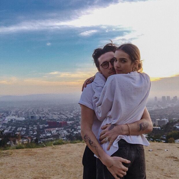 La novia de Brooklyn, hijo de David Beckham, sorprende por su parecido con  Victoria Beckham