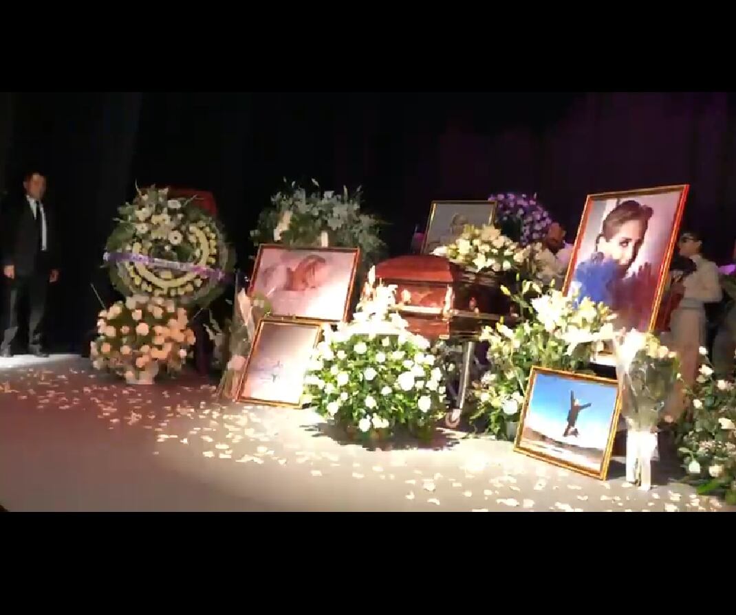El adiós a Edith González en el Teatro Jorge Negrete