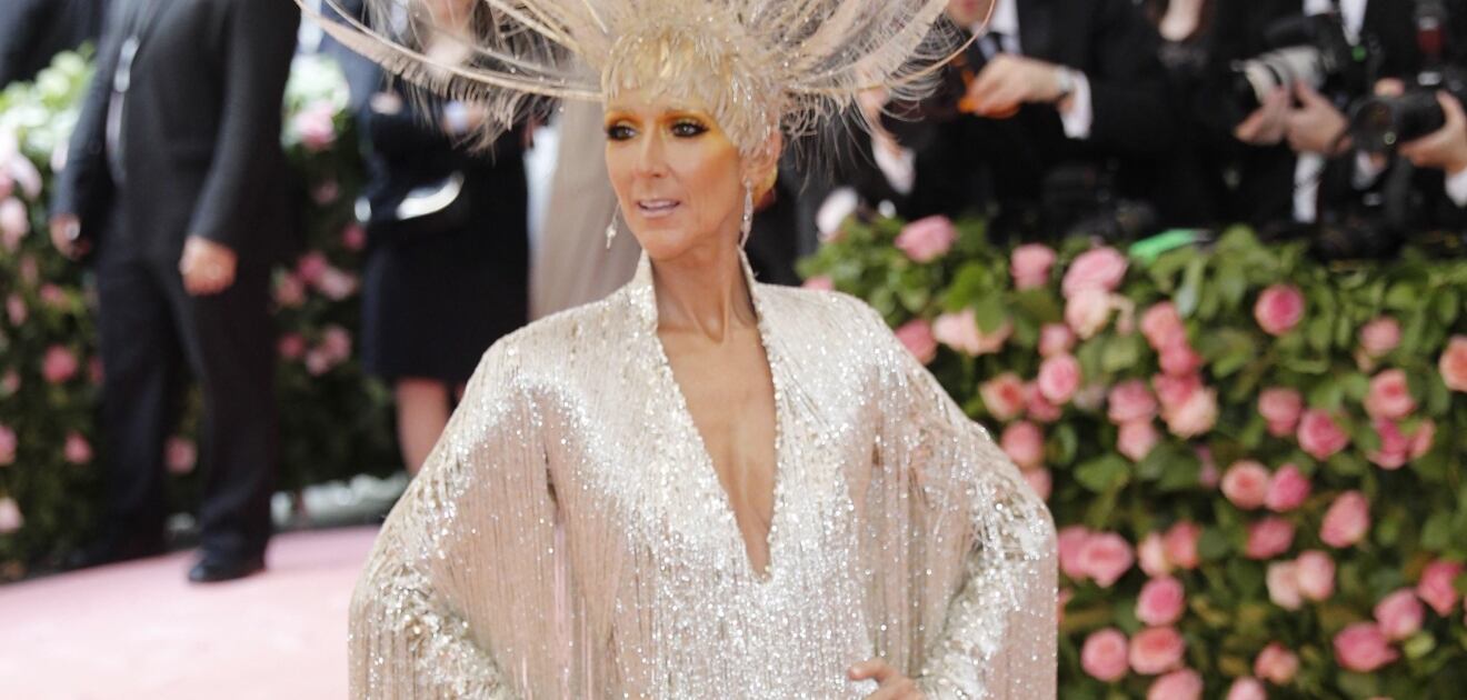 Céline Dion sorprende con su nuevo look 