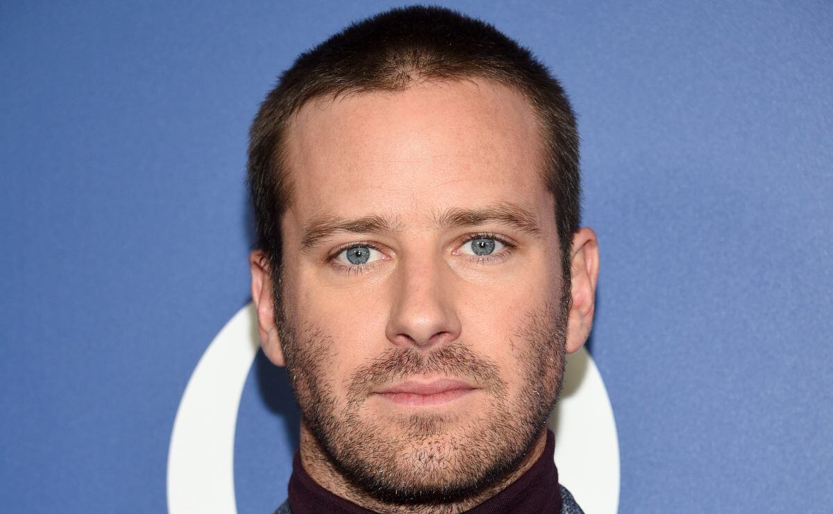 Courtney Vucekovich, exnovia de Armie Hammer, aseguró que el quería comérsela