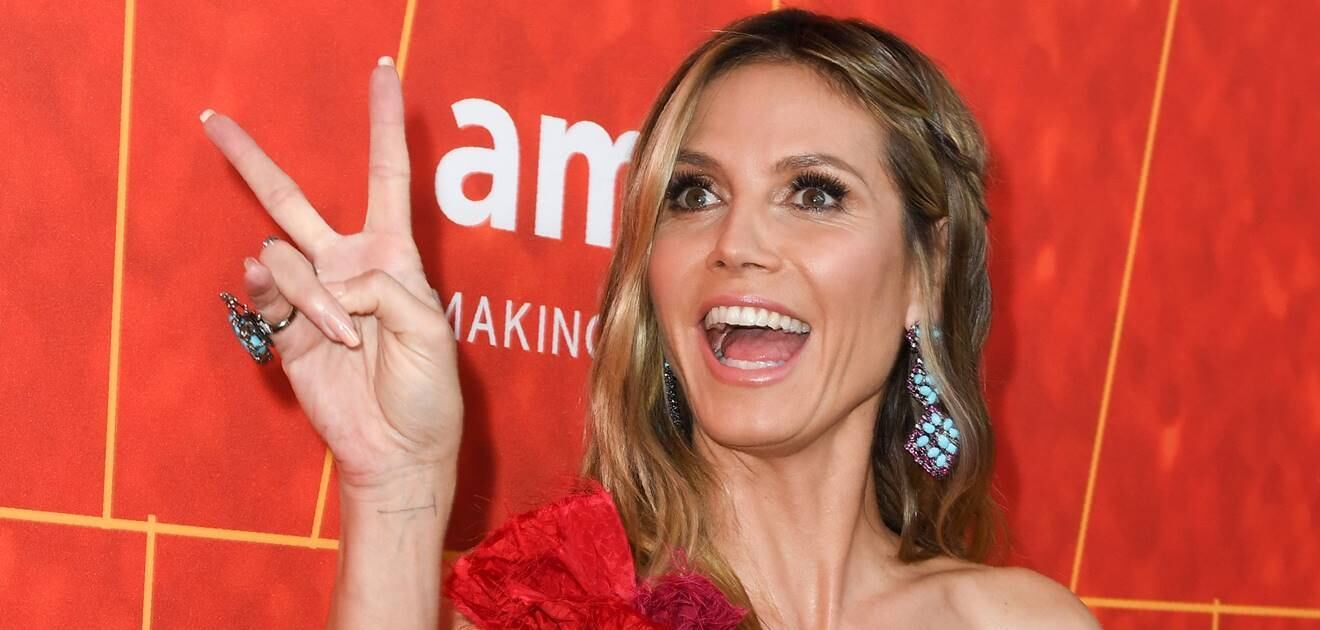 VIDEO: Heidi Klum y su transformación de Halloween en plena calle de Nueva York
