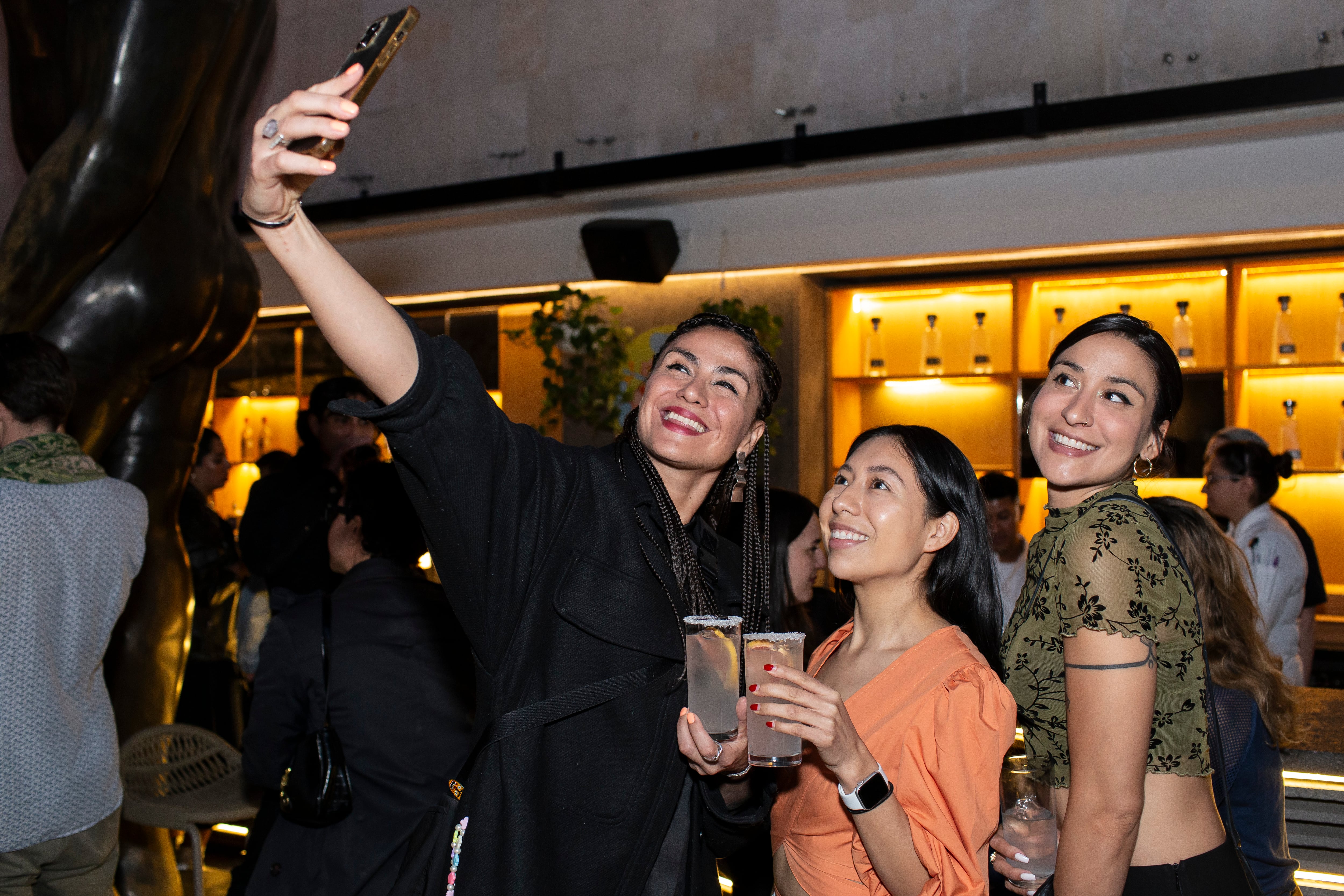 Diana Orozco, Alejandra Buscar y Sonia Kowalewski. (Foto: Esteban Torreblanca)