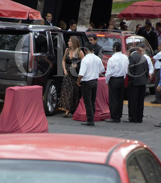 Las fotos que no habías visto de la boda de Eruviel Ávila
