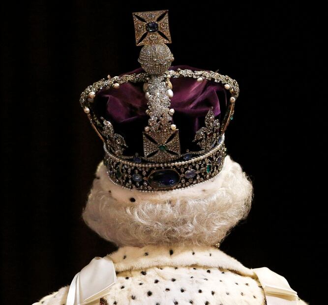 Este es el millonario costo de la corona de San Eduardo, la más importante de la reina Isabel II