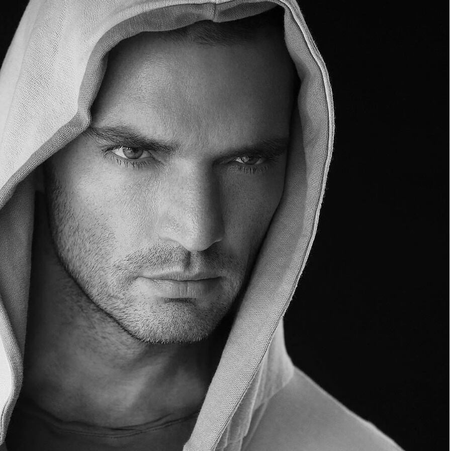 Marjorie de Sousa y Julián Gil, la nueva pareja del espectáculo mexicano