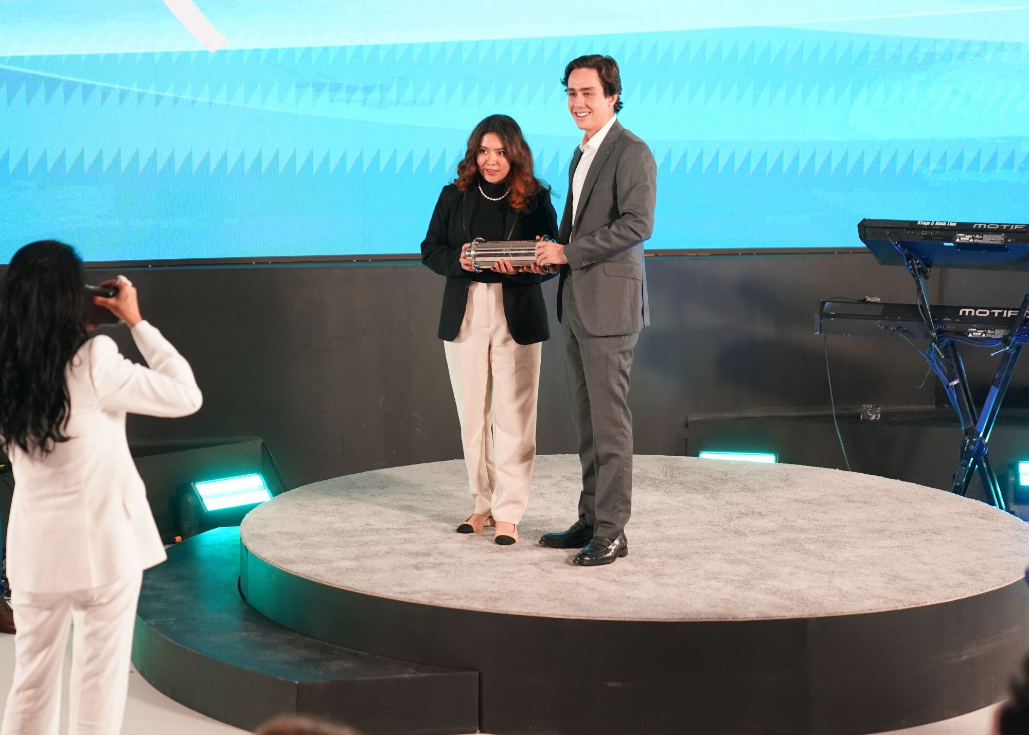 Abril Morales y Ricardo Salinas Medina. (Foto: Héptor Arjona para VIP)