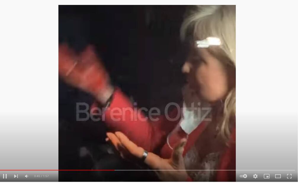 Carla Estrada sufre accidente durante obra de teatro y es llevada al hospital de emergencia 