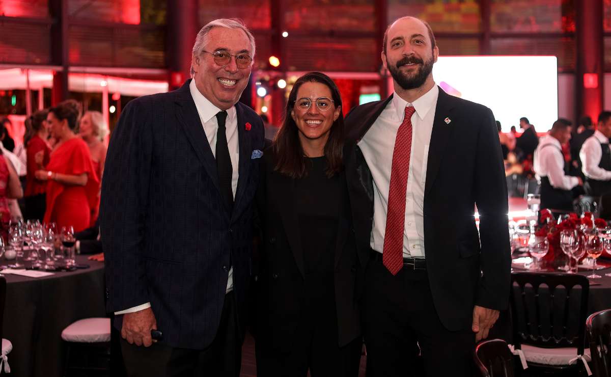 Eduardo Kohlmann, Alejandra Ríos Spinola y Eduardo Kohlmann / Foto: Esteban Torreblanca