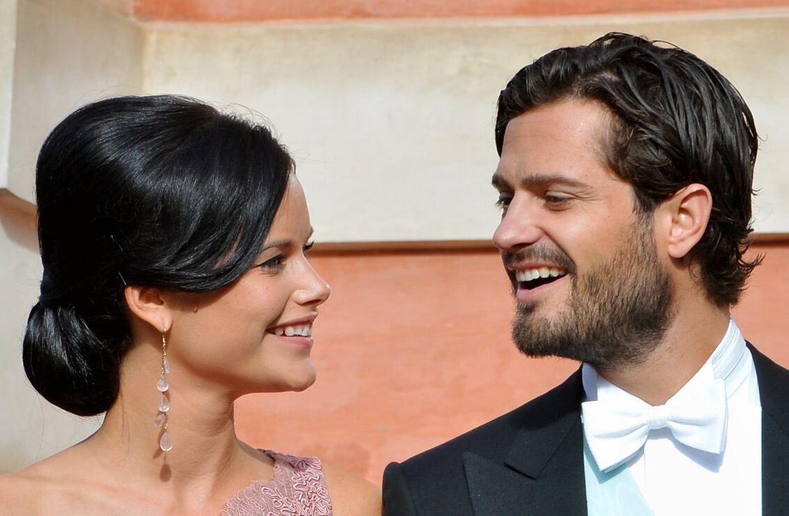 Sofía y Carlos Felipe de Suecia, la nueva foto de su hijos con un cantante de moda