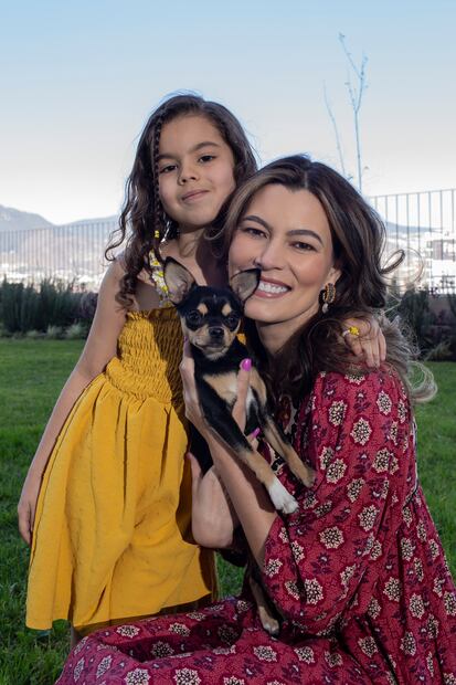 Natália Subtil y Mila Mayer/Esteban Torreblanca.