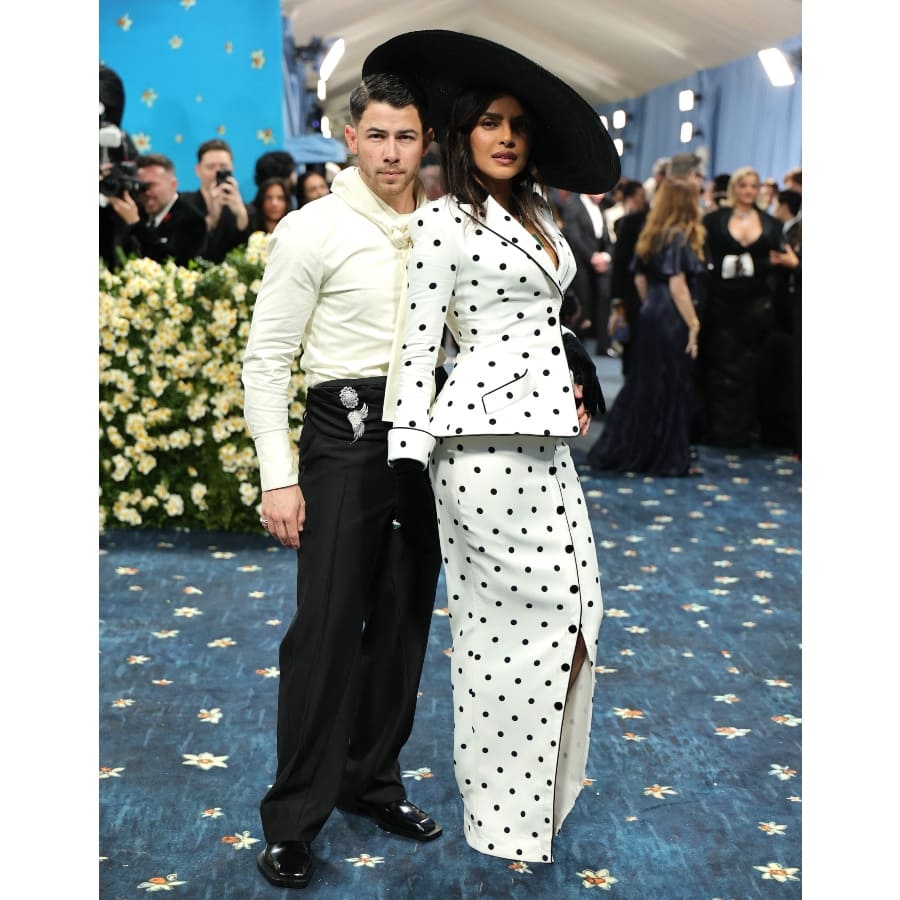 Nick Jonas y Priyanka Chopra en el Met Gala 2025 / Foto: AP