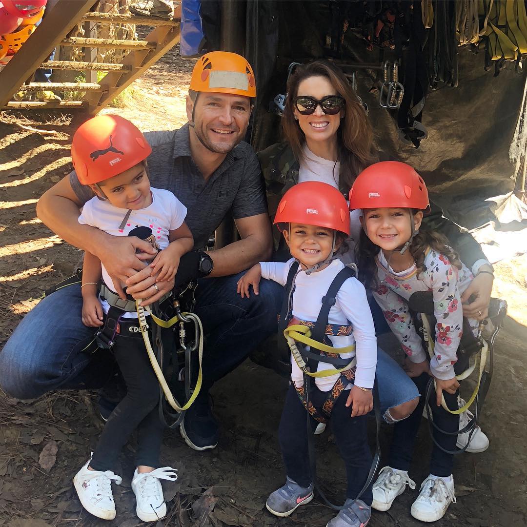 Jacky Bracamontes ya está lista para Navidad 