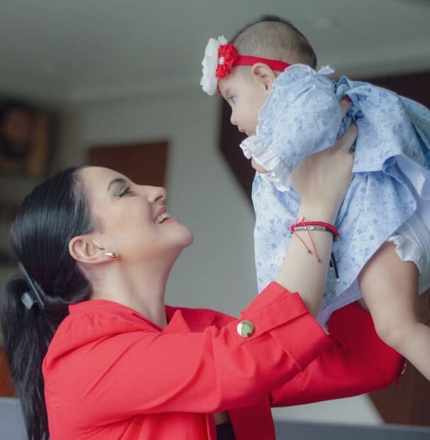 Paola Dalay con Tessa, su hija / Foto: Instagram