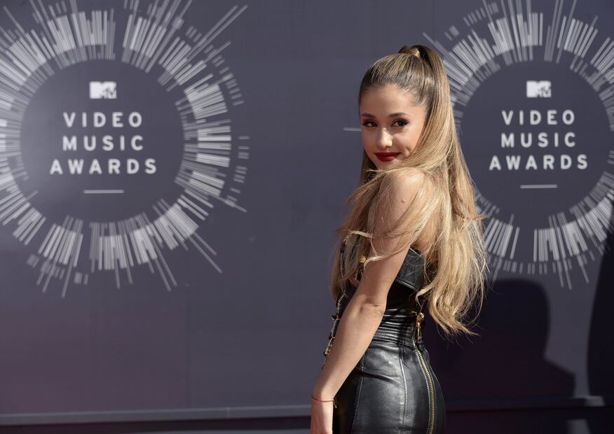 FOTOS: De estrella infantil a diva musical, así ha cambiado el look de Ariana Grande 