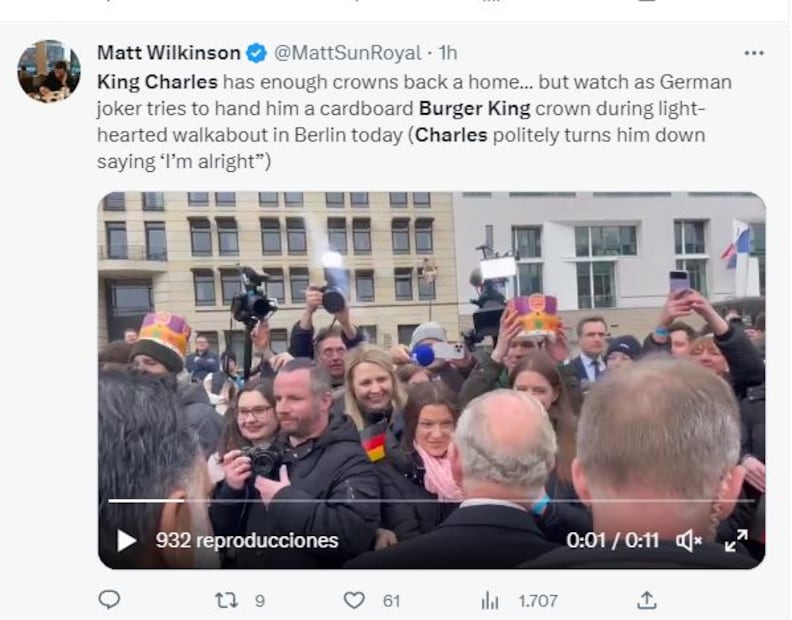 Intentan investir al rey Carlos III con una corona de Burger King, en Alemania