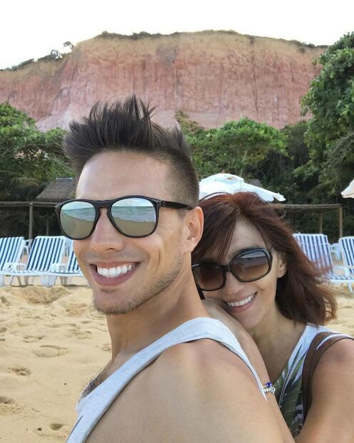 ¿Quién es la mamá de Vadhir Derbez?