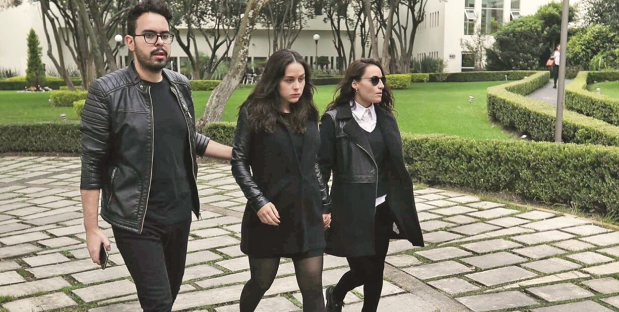 Así despidió Zuria Vega a su papá Gonzalo Vega