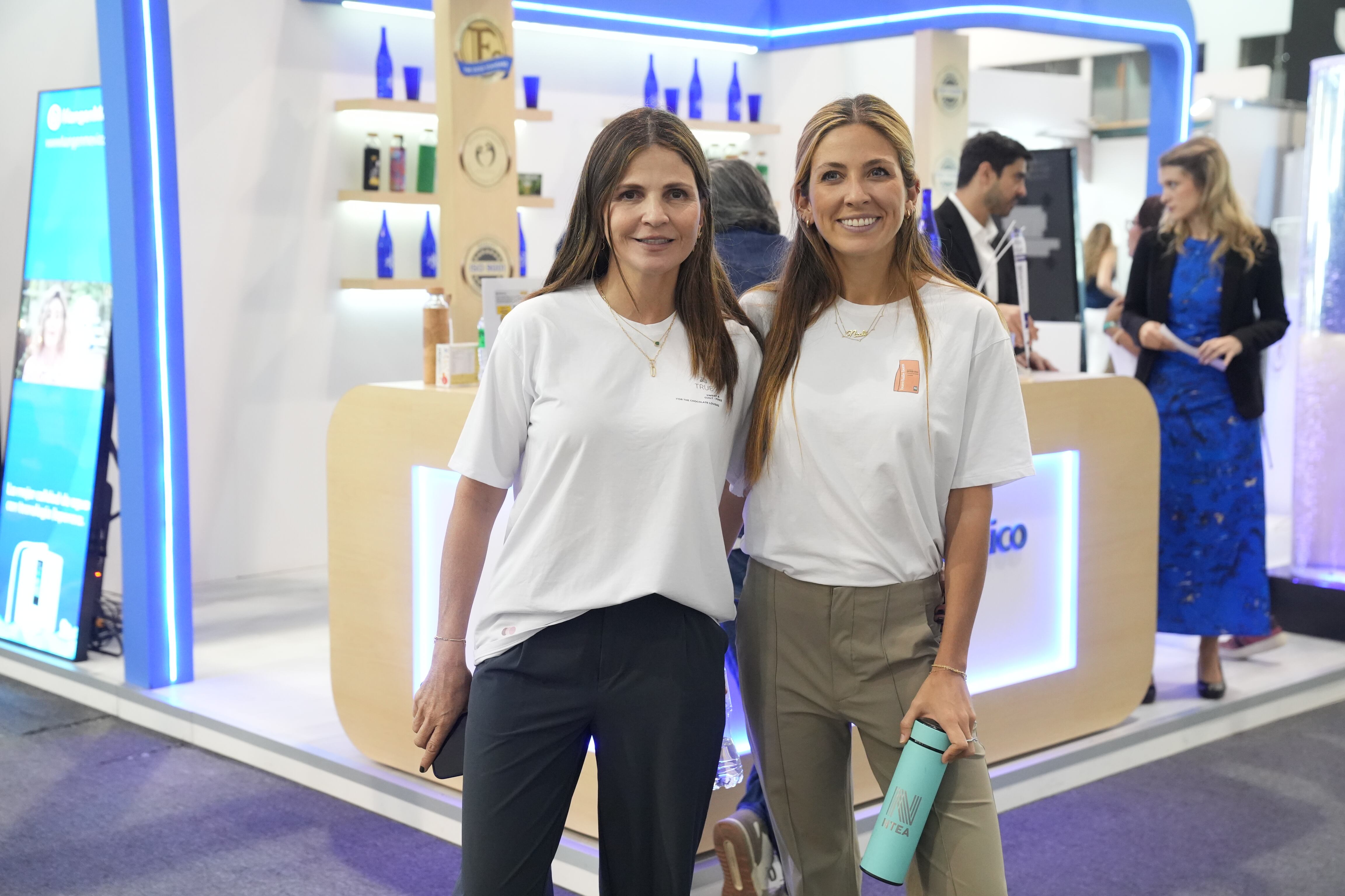 Piedad Domínguez y Nicole Antonio. (Foto: Leonardo Gómez)