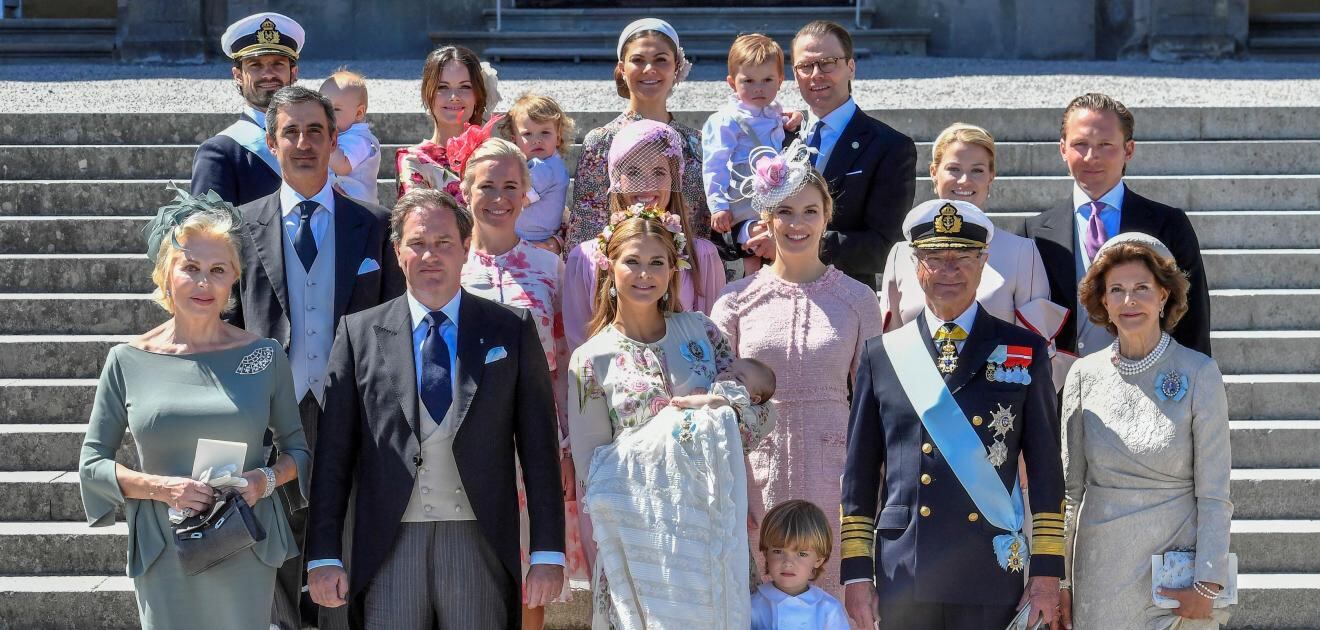 <p>El bautizo de Adrianne coincide con el aniversario de boda de sus papás, Magdalena de Suecia y Chris O'Neill / Foto:EFE</p>
