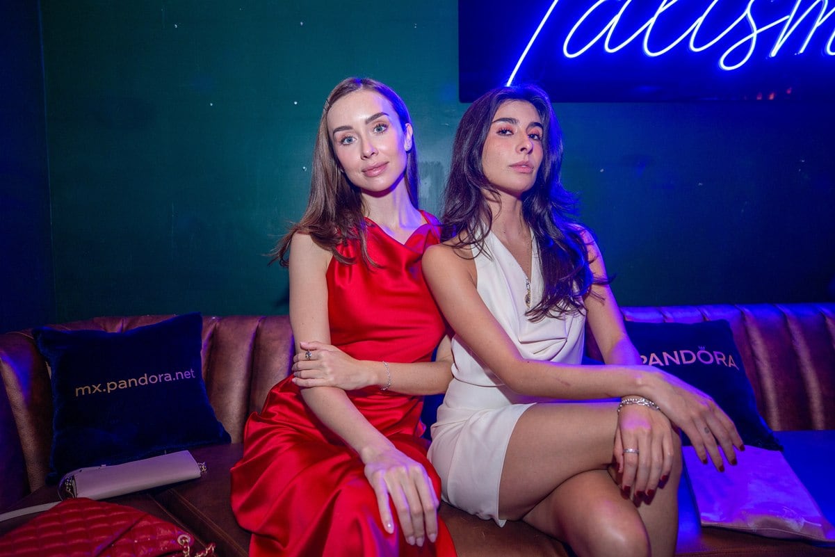 Claudia Bouza y Paola Ramones. Foto: Edgar Silva Fuentes S.