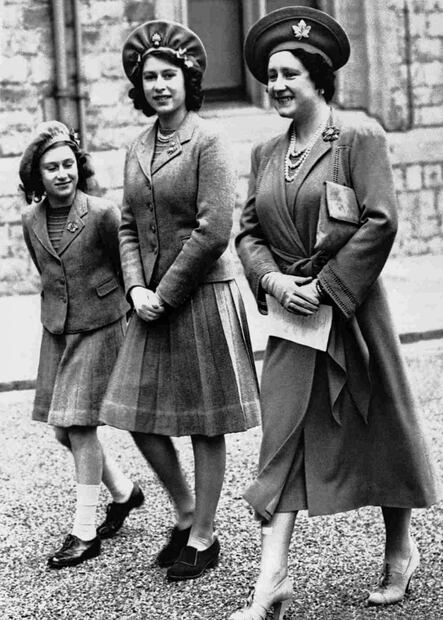 El guardarropa de la reina Isabel II, el más documentado desde su nacimiento