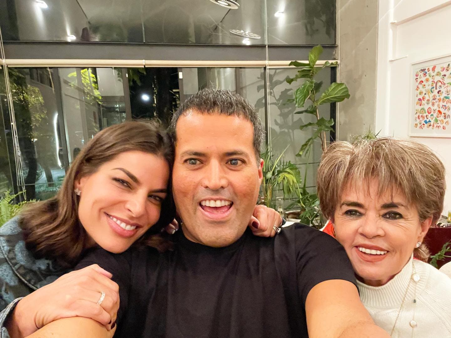 Bárbara Coppel, Aldo Rendón y su mamá Patricia. (Foto: Instagram)