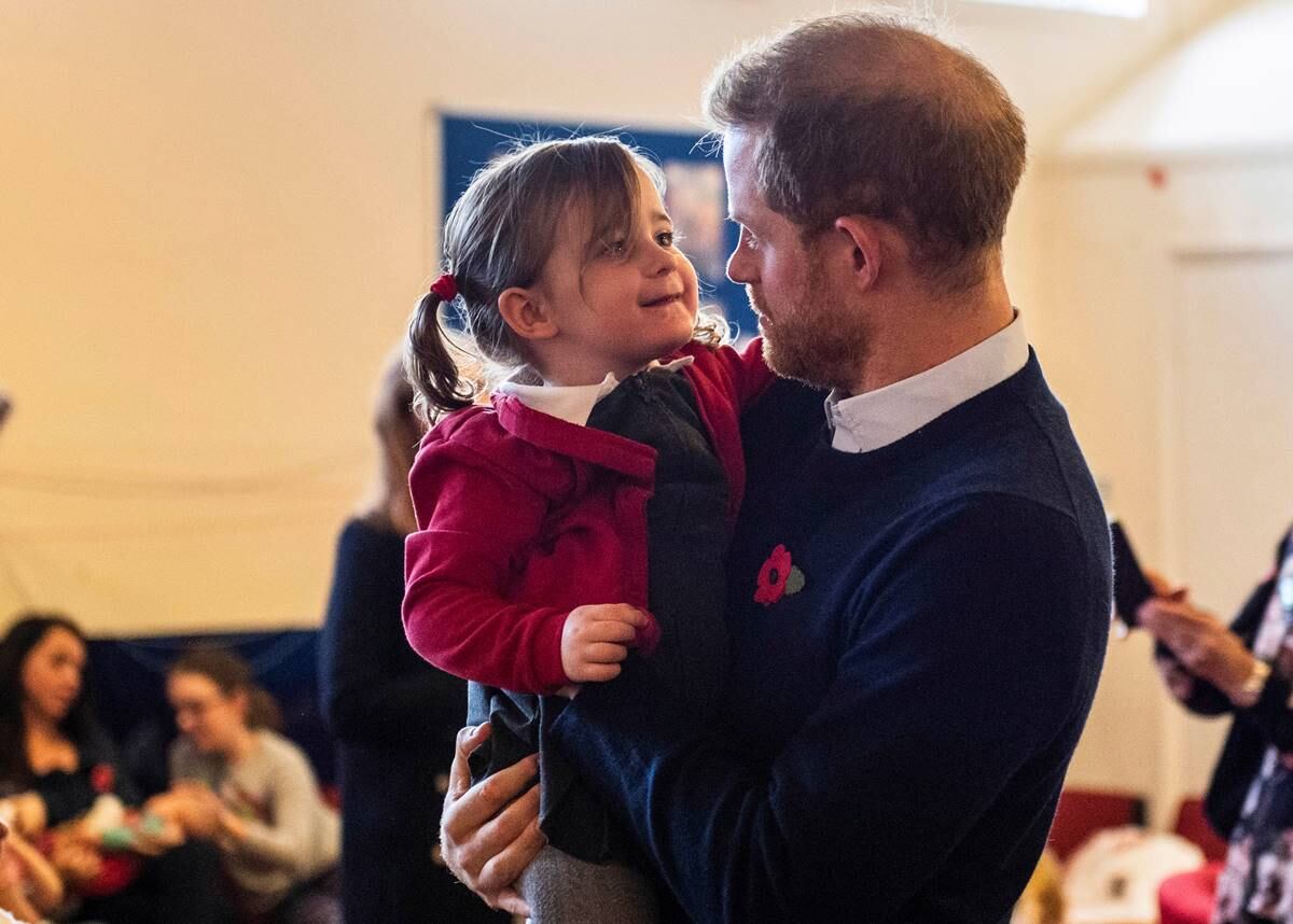 ¡Archie Harrison Mountbatten-Windsor ya gatea! Meghan Markle y el príncipe Harry están felices