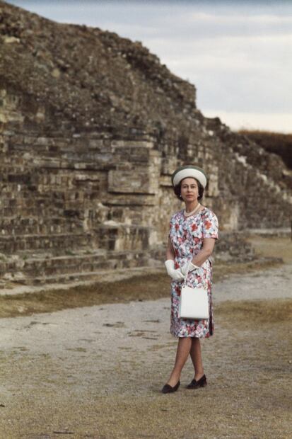 Estas son las imágenes de la visita de la reina Isabel ll a México