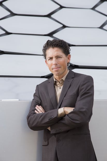¿Quién es Fernando Romero, el arquitecto que iba a construir el aeropuerto en Texcoco?