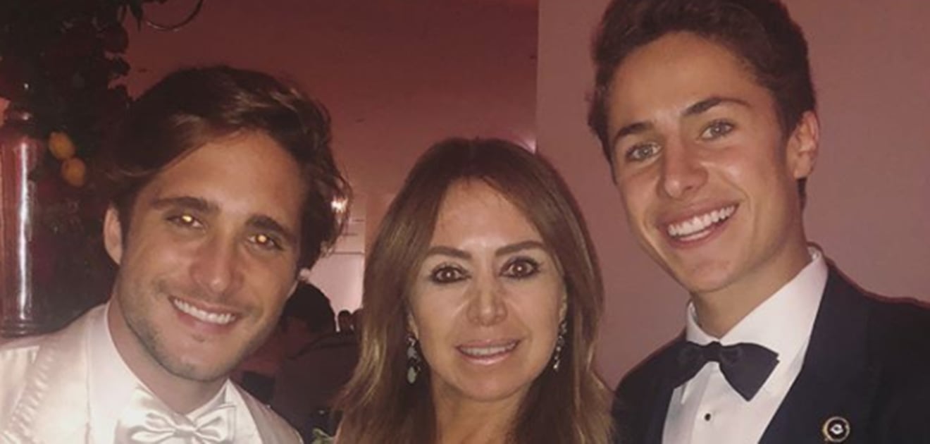 <p>Diego Boneta, Teresa Arellano y Juanpa Zurita en el desfile D&amp;G. <strong>(Fotos: Instagram)</strong></p>

