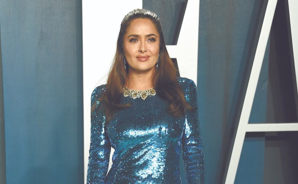 El nuevo proyecto de Salma Hayek trata sobre unas 'boobs' que hablan 