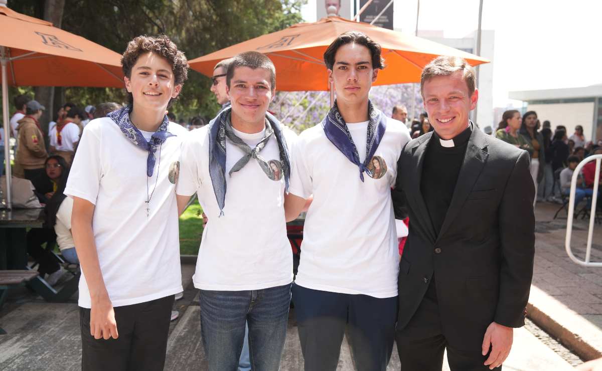 Jaime Sendra, Pablo Rodríguez, Pablo Hermida y Padre Benoit / Foto: Leonardo Gómez