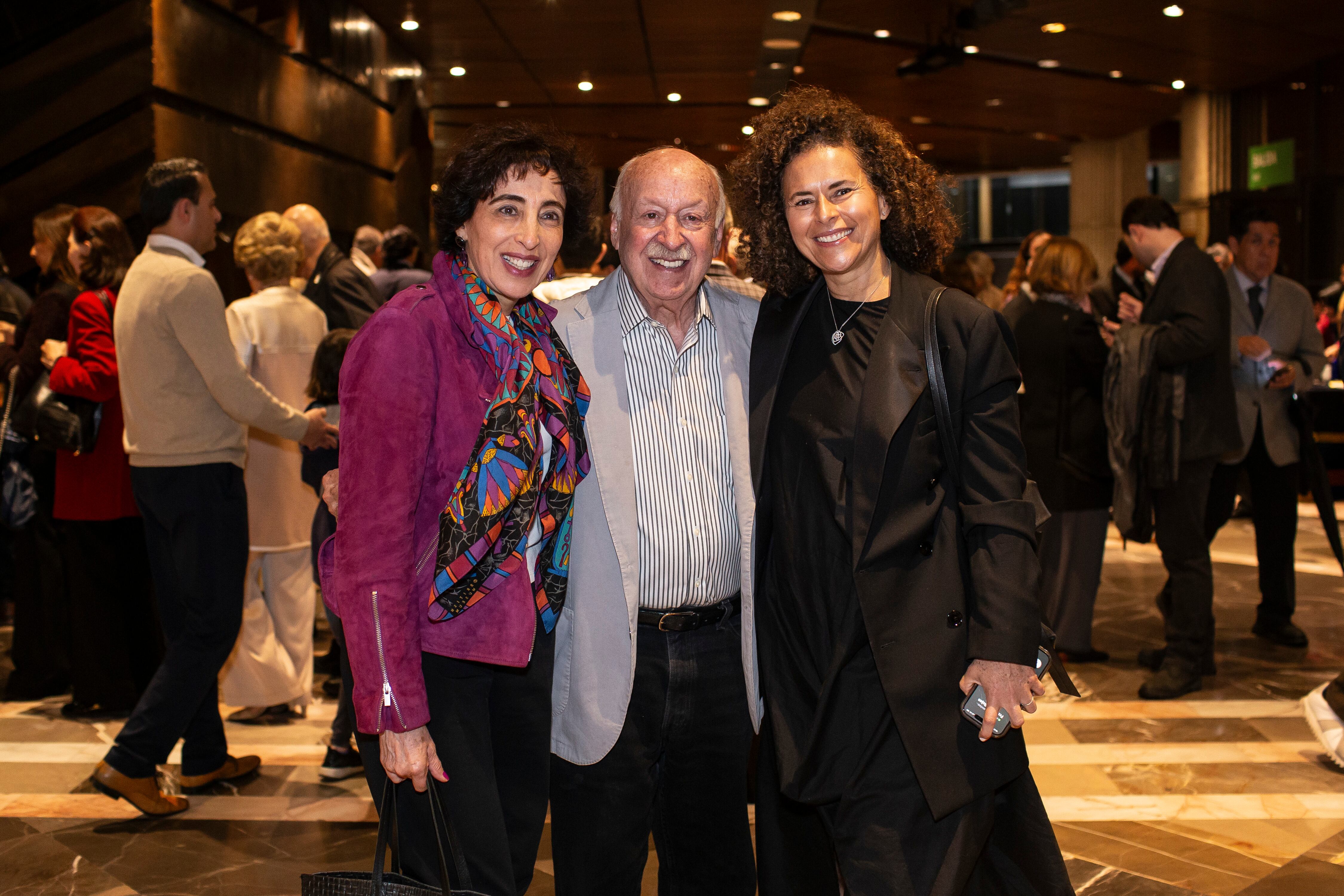Patricia Agraz, Bruno Newman y Gabriela Rojas. (Foto: Esteban Torreblanca)